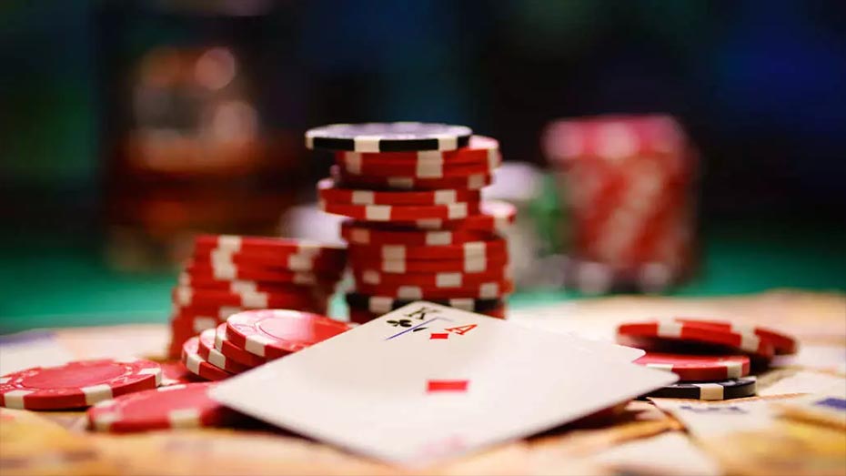 betting rounds and actions on how to play poker