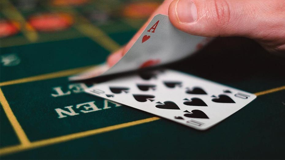 triple card poker